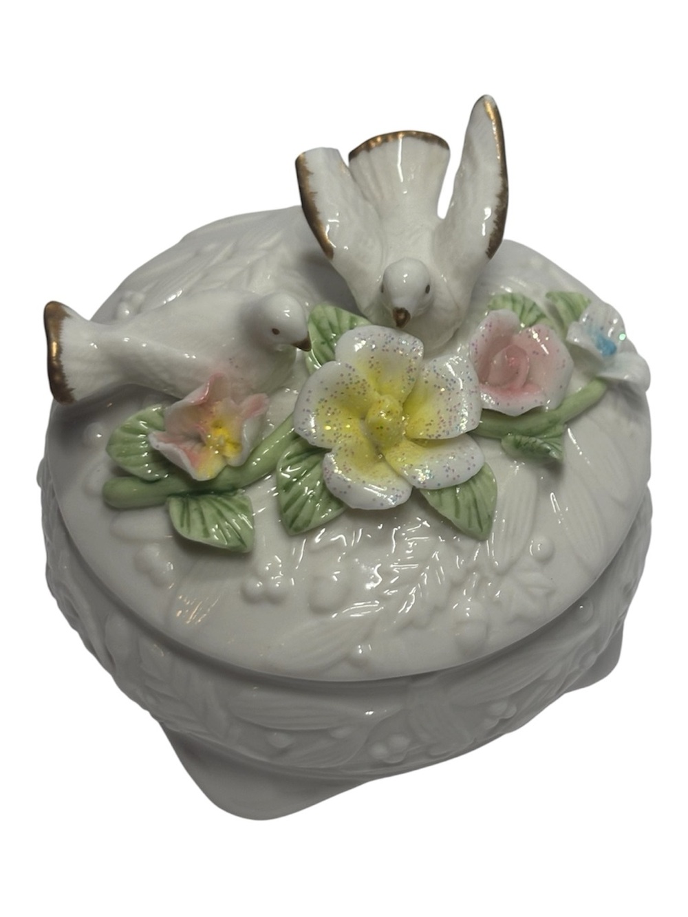 Porcelain Trinket Box with Doves and Floral Detail - HY6